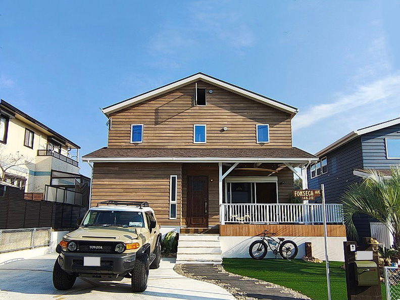 南河内郡河南町のエナの家ヴィンテージアメリカンスタイルの家の外観